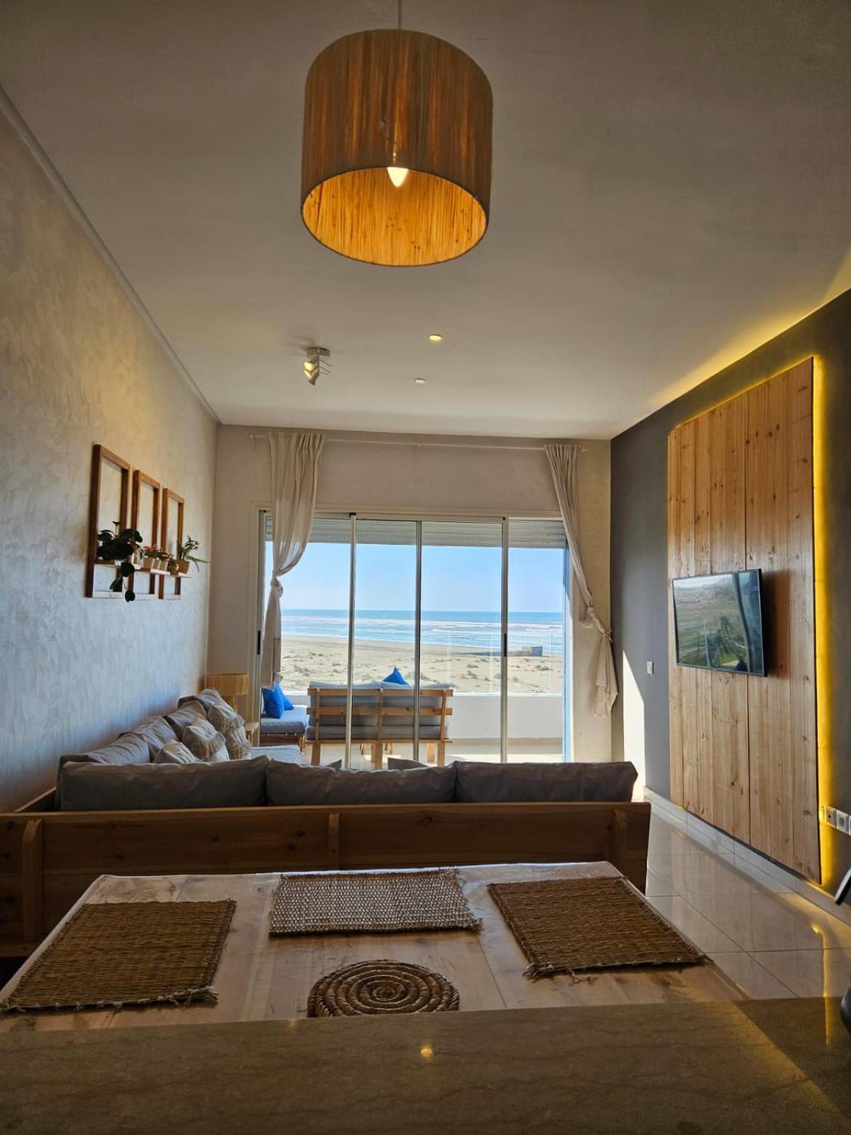 Sidi Rahal Blue View, Beachfront Wide Seaview With Pool Exterior foto